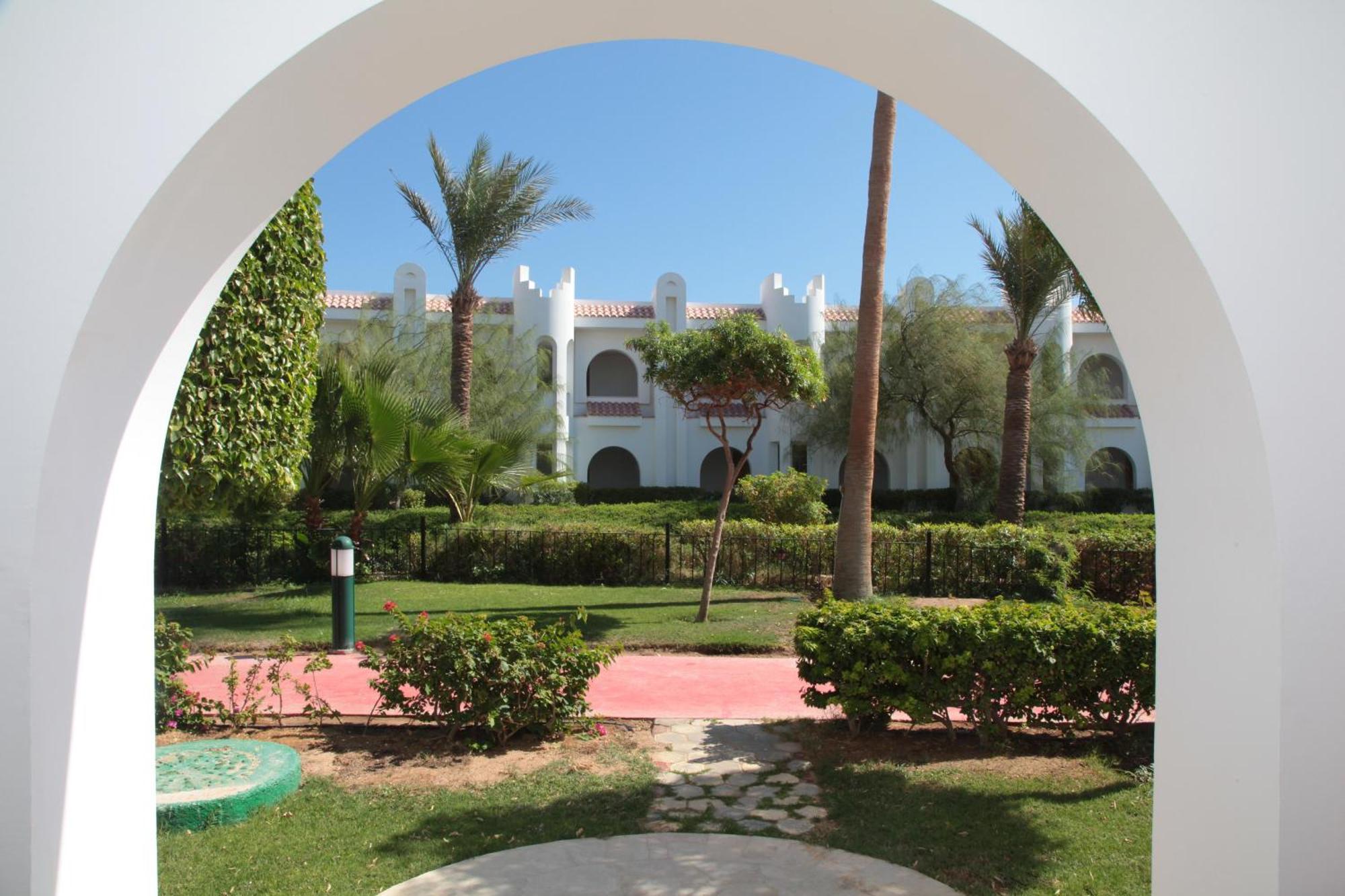 Курортный комплекс Savoy Sheikh